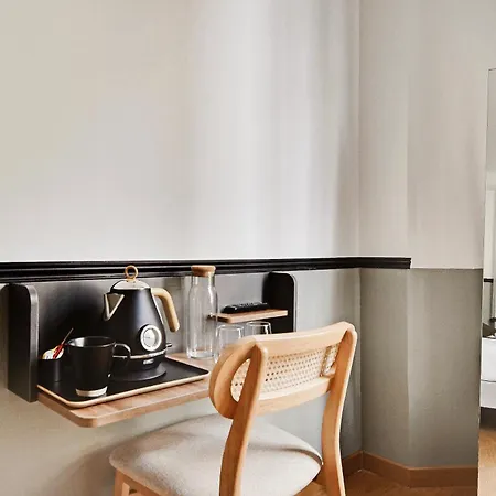 ホテル Maison Urbaine 3*