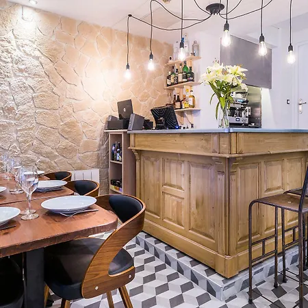 ホテル Maison Urbaine 3*