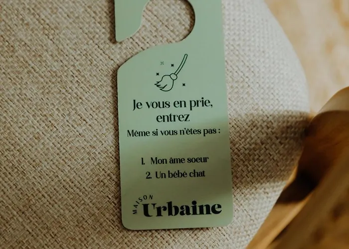 호텔 Maison Urbaine 3*