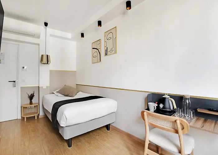 호텔 Maison Urbaine 3*