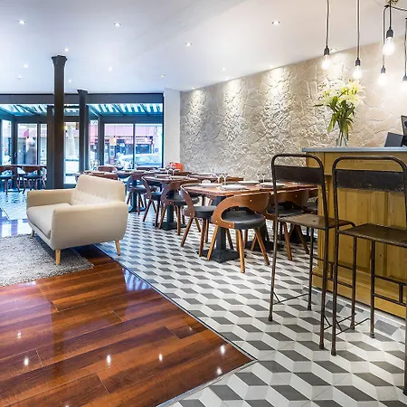 מלון Maison Urbaine 3*